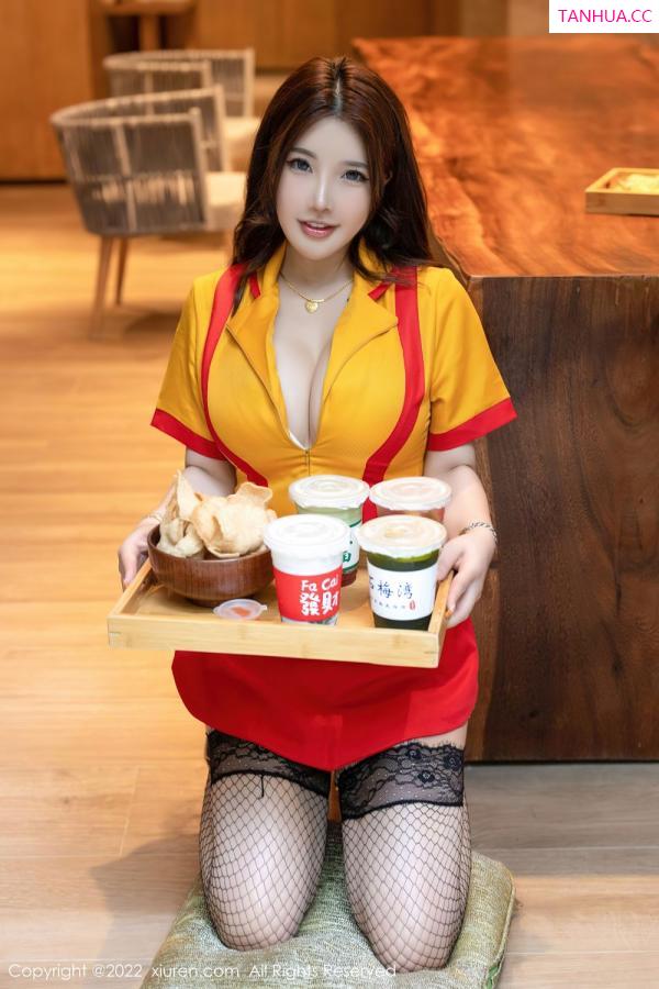 小海臀  [XiuRen]高清写真图 2022.08.29 No.5509 小海臀Rena第8张图片